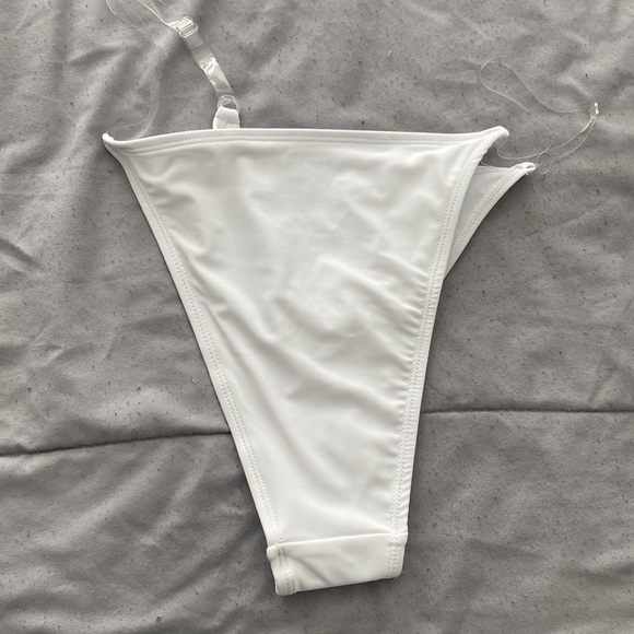 New White Bikini Bottoms - Picture 4 of 4
